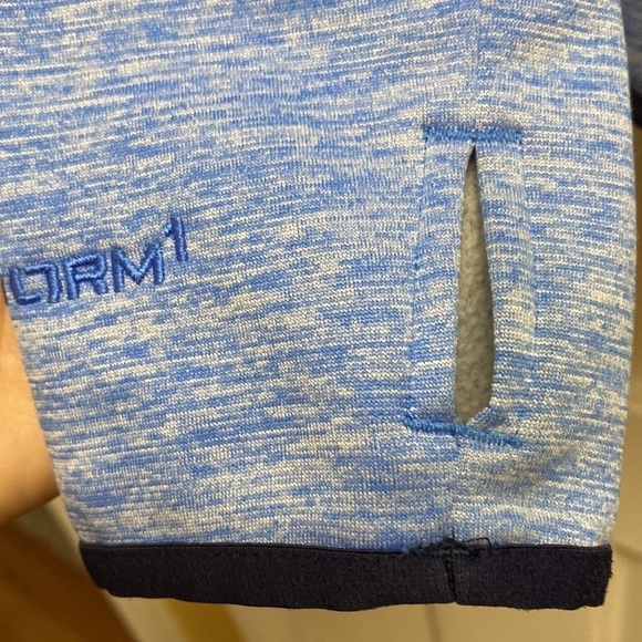 Under Armour storm woman’s medium blue pullover hooded sweatshirt hoodie - Picture 7 of 8